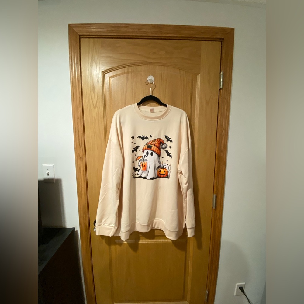 Women’s Size 4X Long Sleeve Fall Halloween Ghost Drinking Coffee Sweatshirt